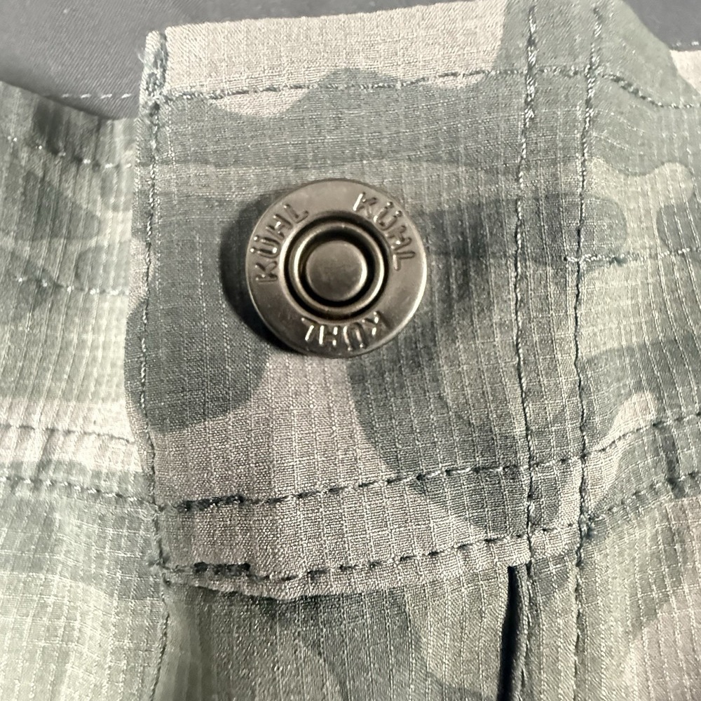 Kuhl Silencr Kargo Shorts Mens 36 Gray Camo Ripstop Cargo 10 Inseam NWOT - Picture 4 of 9